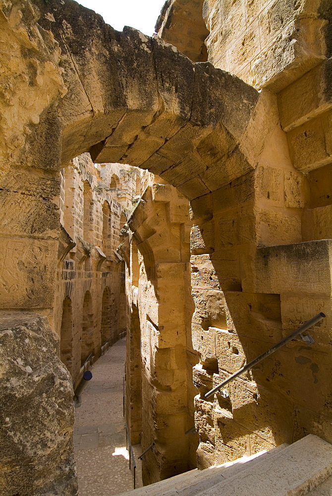 Roman Colosseum, El Jem, UNESCO World Heritage Site, Tunisia, North Africa, Africa