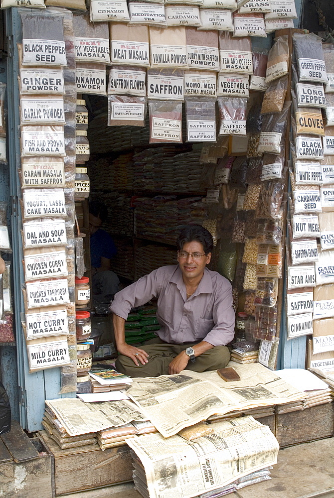 Spice seller, Thamel, Kathmandu, Nepal, Asia