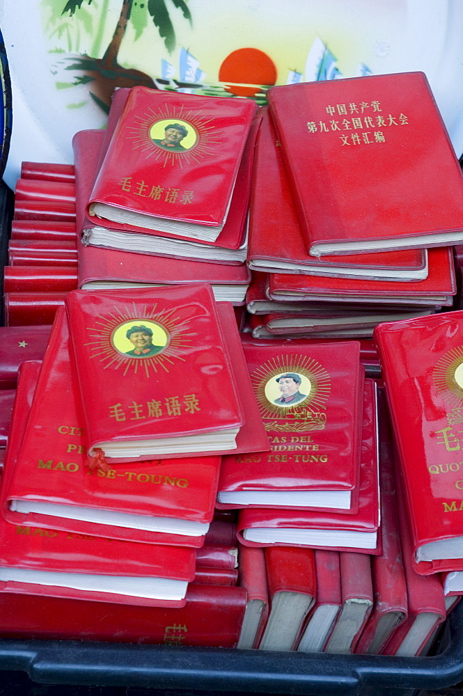 Little red books for sale at the Great flea market, Pan Jia Yuan, Beijing, China, Asia