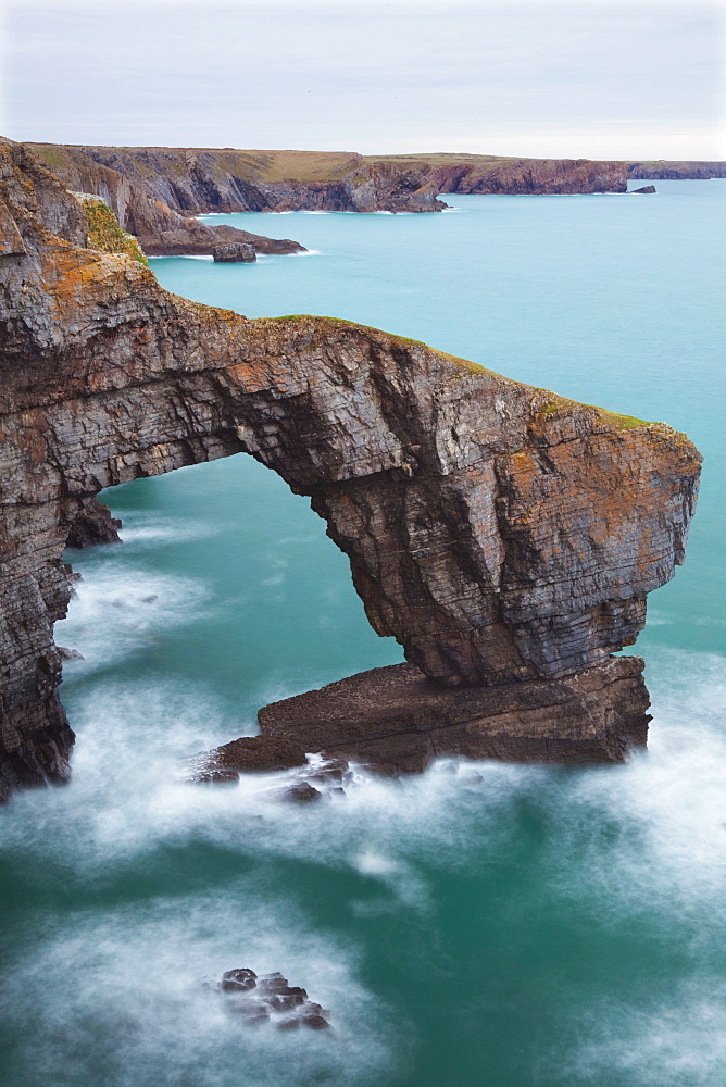 Green Bridge of Wales, Pembrokeshire, Wales, United Kingdom, Europe