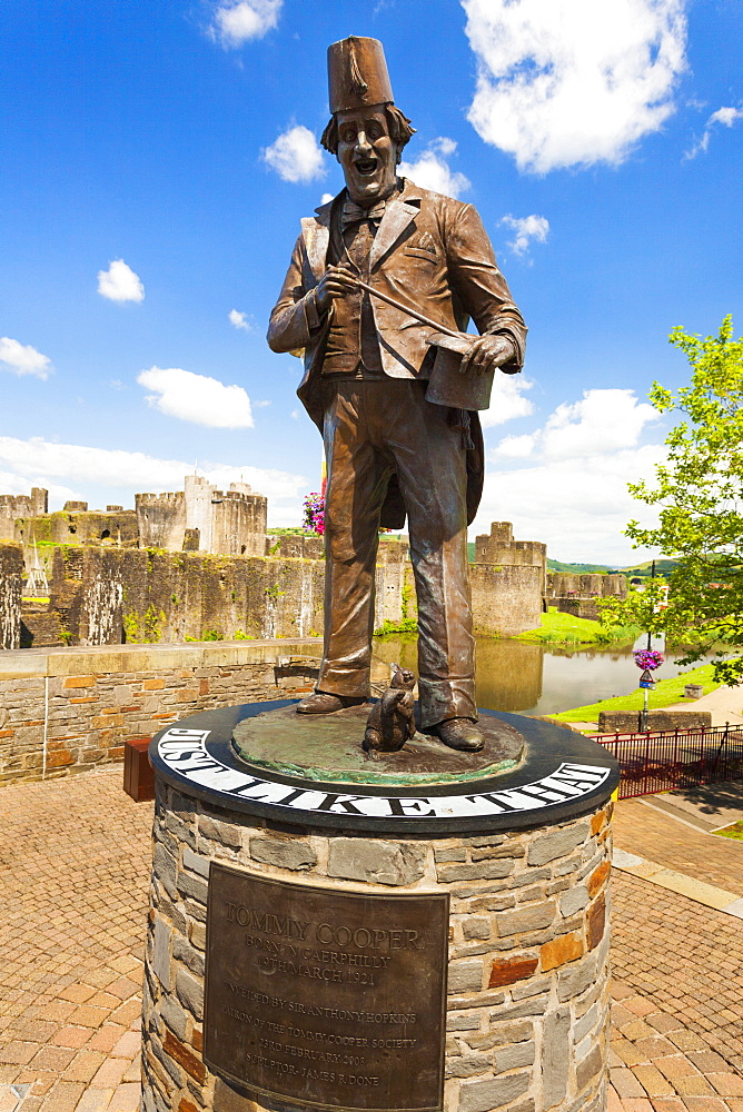 Tommy Cooper statue, Caerphilly Castle, Gwent, Wales, United Kingdom, Europe