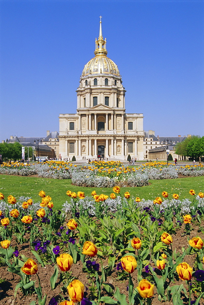 Eglise du Dome, Napoleon's tomb, Hotel des Invalides, Paris, France, Europe