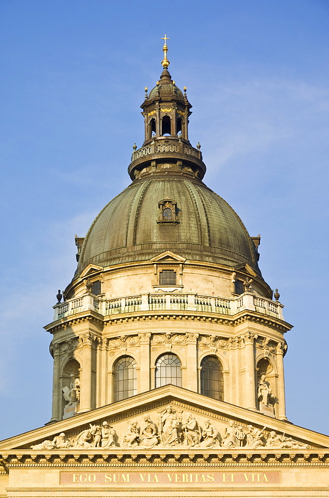 Dome of St. Stephen's basilica (Szent Istvan Bazilika), Budapest, Hungary, Europe