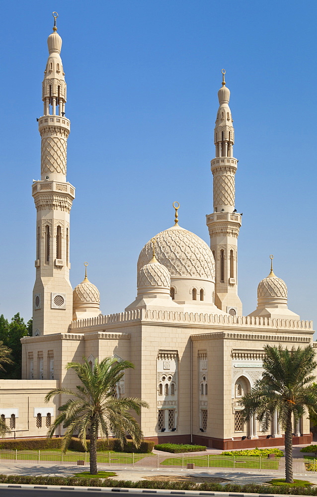 Jumeirah Mosque, Dubai City, Dubai, United Arab Emirates, Middle East