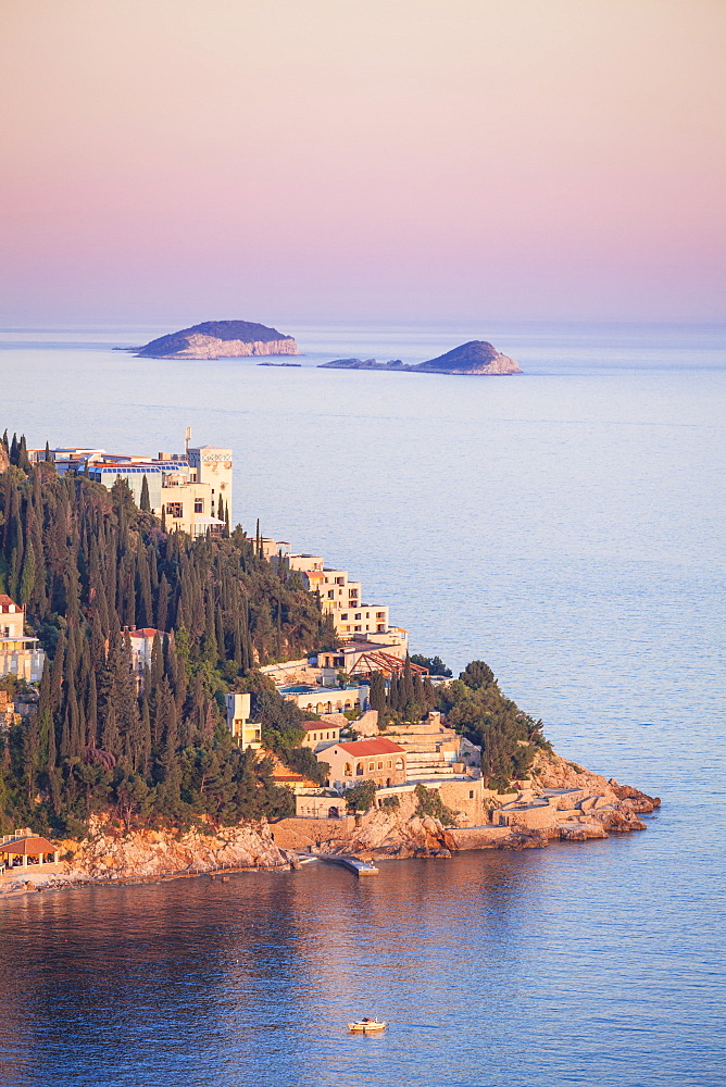 Sunset on the Dalmatian Coast with Otok Bobara and Mrkan islands, Dubrovnik Riviera, Dubrovnik, Croatia, Europe