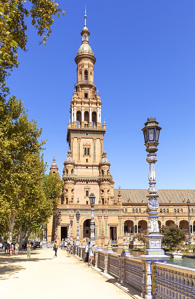 Plaza de Espana North Tower (Torre Norte), Maria Luisa Park, Seville, Andalusia, Spain, Europe