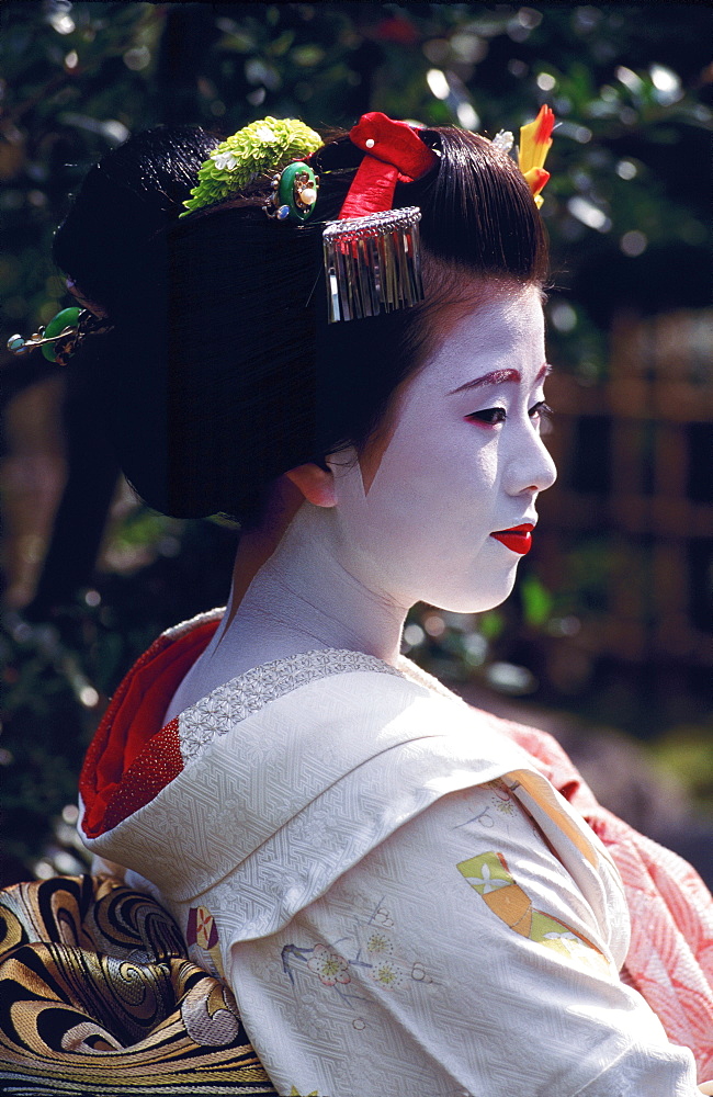 Portrait of a Maiko (a geisha's apprentice), Kyoto, Japan