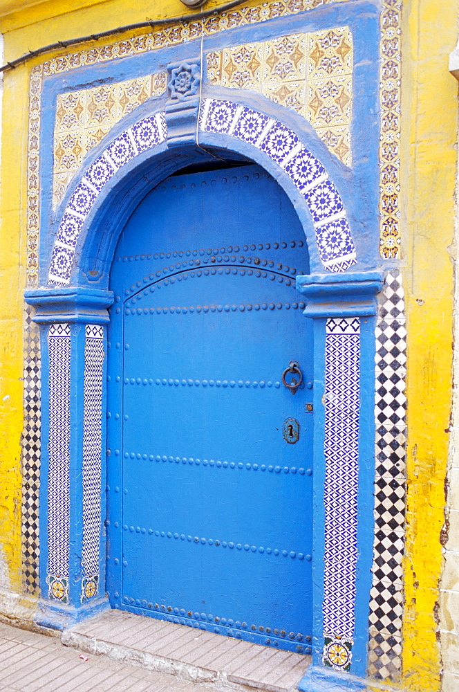 Door in the Medina, Essaouira, Morocco, North Africa, Africa