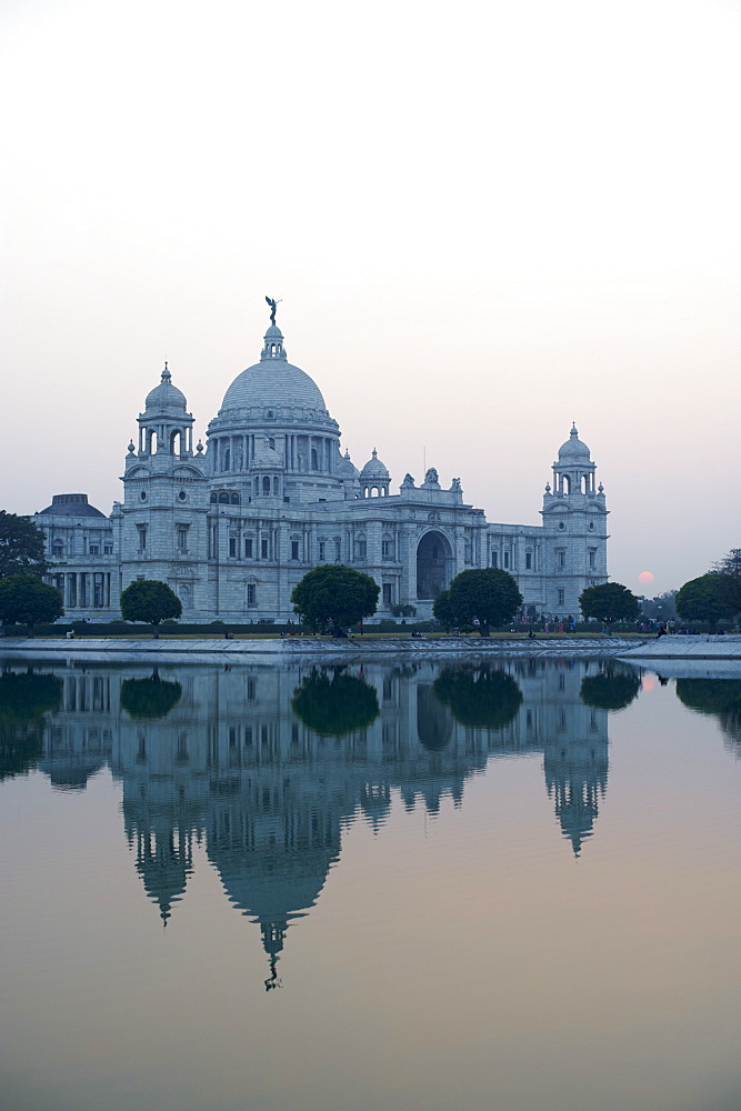 Victoria Memorial, Chowringhee, Kolkata (Calcutta), West Bengal, India, Asia 