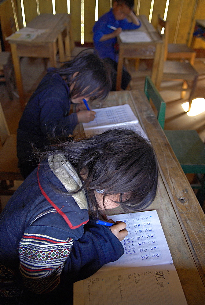 Black Hmong ethnic group kids at school, Sapa area, Vietnam, Indochina, Southeast Asia, Asia