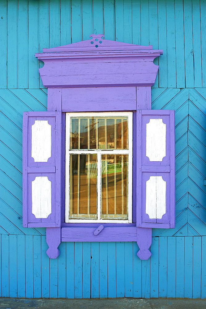 Window, Khoujir, Olkhon Island, Lake Baikal, UNESCO World Heritage Site, Irkutsk Oblast, Siberia, Russia, Eurasia 