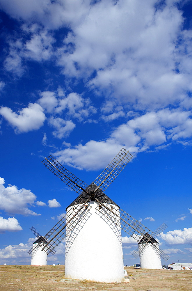 Old traditional windmills, Campo de Criptana, Castilla La Mancha (New Castile), Spain, Europe