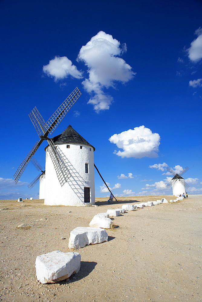 Old traditional windmills, Campo de Criptana, Castilla La Mancha (New Castile), Spain, Europe