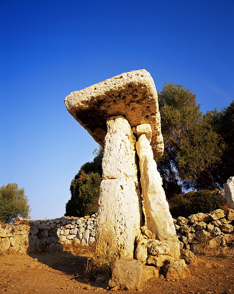 Taula of Torre Trencada, Menorca (Minorca), Balearic Islands, Spain, Europe