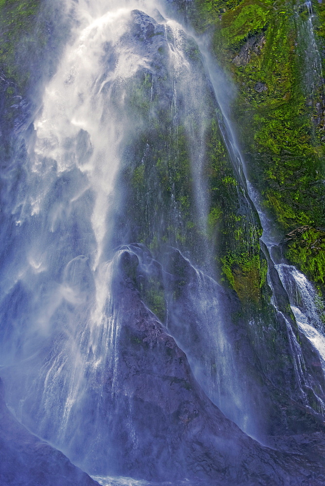 Waterfall, Milford Sound, Fiordland National Park, UNESCO World Heritage Site, Southland, South Island, New Zealand, Pacific