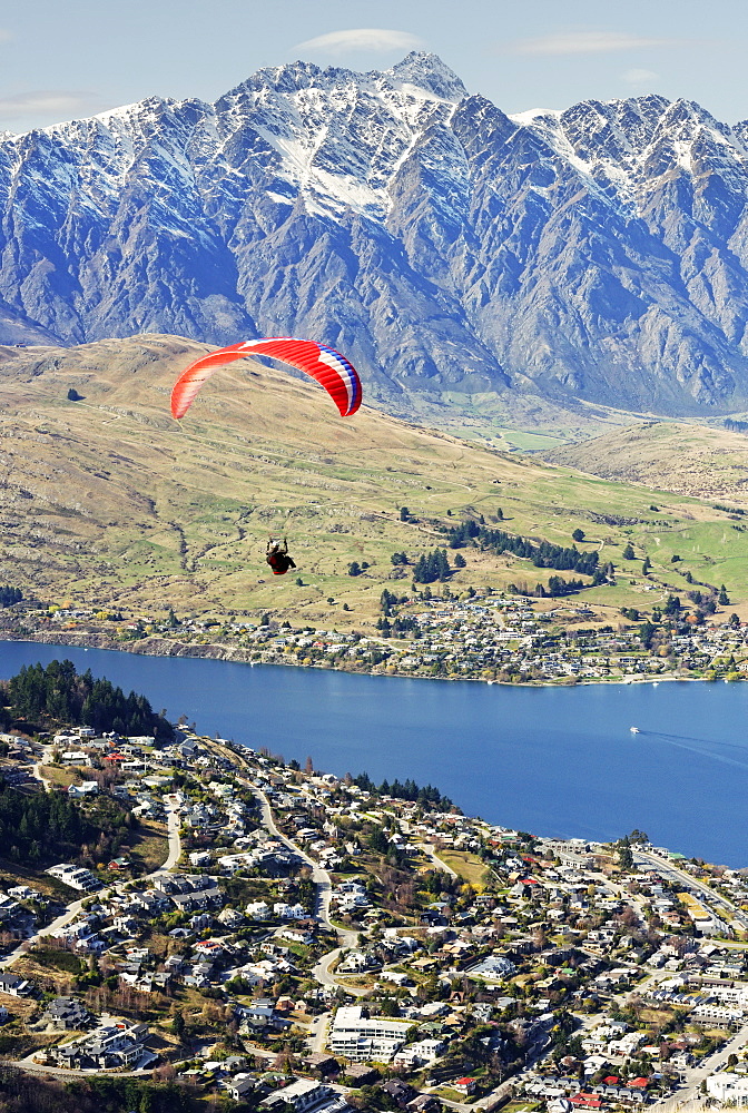 Paragliding over Queenstown, Queenstown, Otago, South Island, New Zealand, Pacific