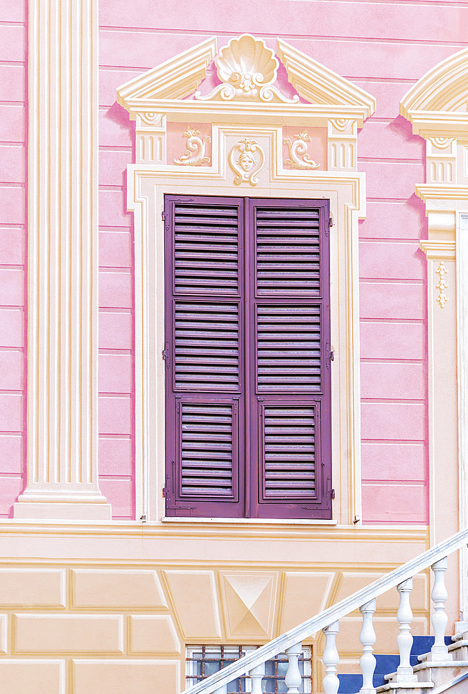 Traditional Ligurian house facade, Sestri Levante, Liguria, Italy, Europe