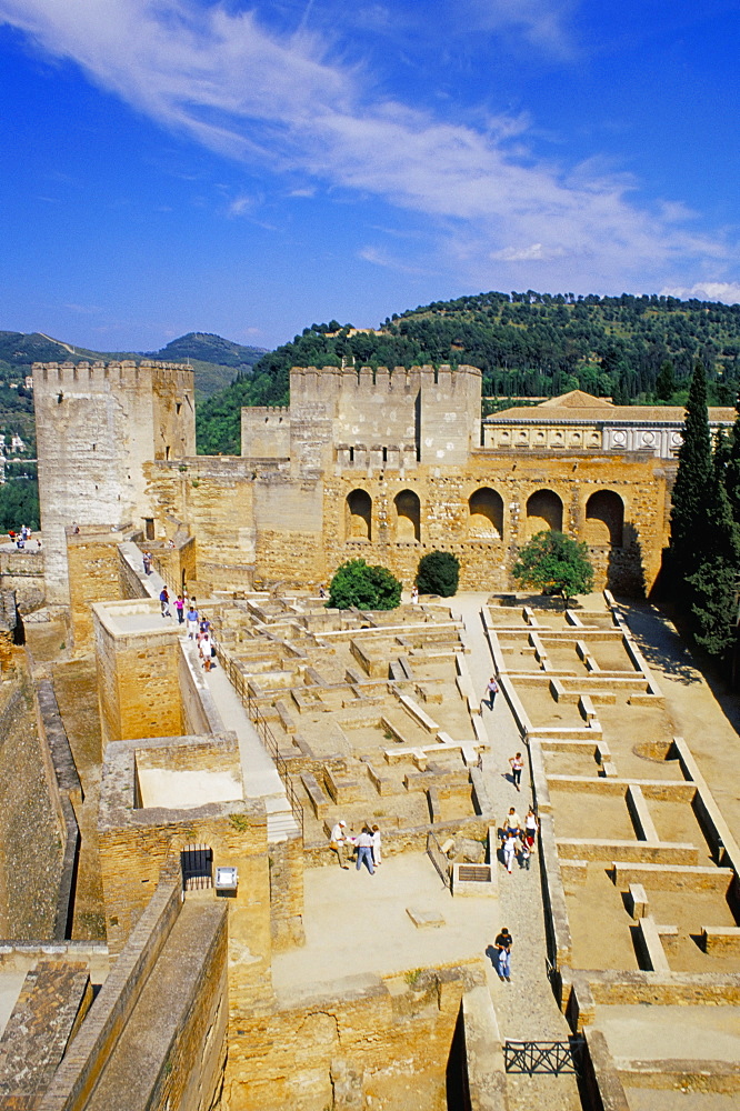 View of the Barrio Castrense, Alcazaba, Alhambra, UNESCO World Heritage Site, Granada, Andalucia (Andalusia), Spain, Europe