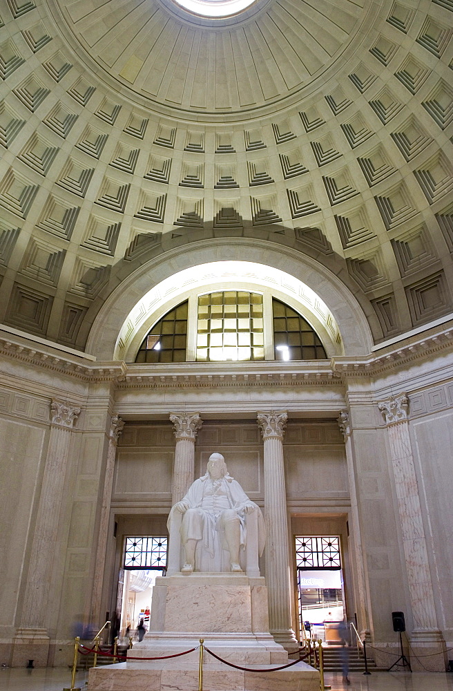 Statue of Benjamin Franklin in The Benjamin Franklin National Memorial, Philadelphia, Pennsylvania, United States of America, North America