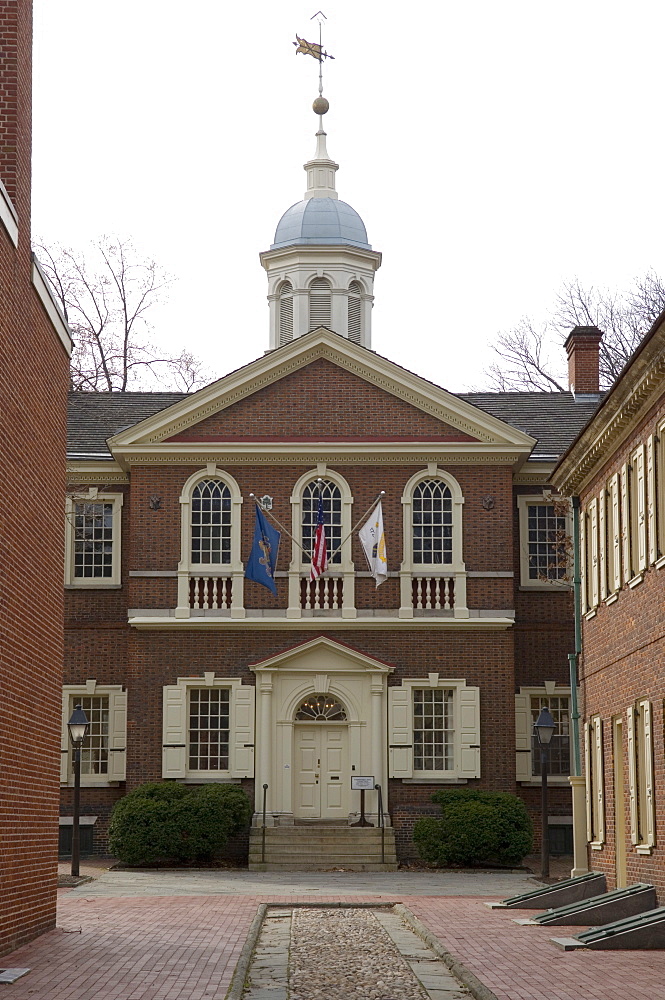 Carpenters' Hall, newly built in 1774 when it hosted the First Continental Congress which met to oppose British rule, Philadelphia, Pennsylvania, United States of America, North America