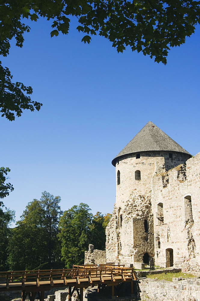 The ruins of Cesis castle, residence of the Master of Livonian Order in 1237, medieval town within Gauja National Park, Cesis, Latvia, Baltic States, Europe