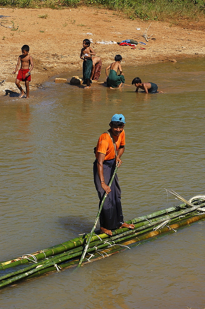 Transporting bamboo, Indaign (Inthein), Inle Lake, Shan State, Myanmar (Burma), Asia