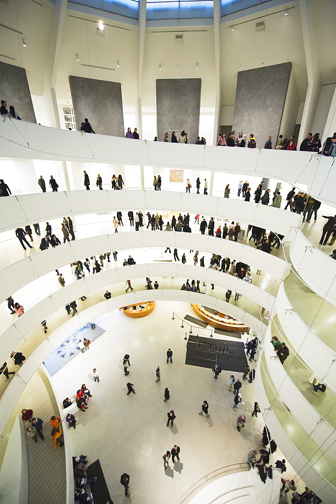 Iinterior of Solomon R Guggenheim Museum, 1959, designed by Frank Lloyd Wright, Manhattan, New York City, New York, United States of America, North America