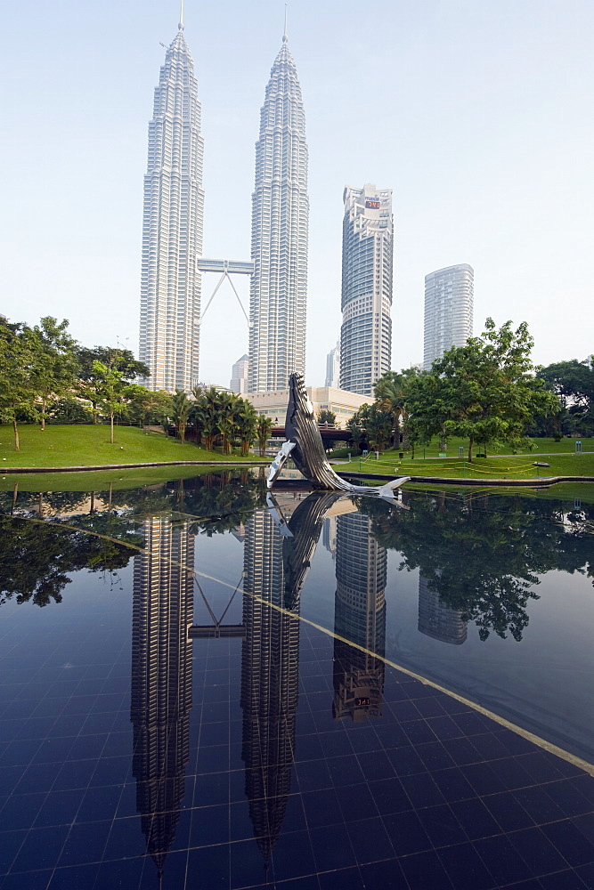 Petronas Towers, Kuala Lumpur, Malaysia, Southeast Asia, Asia