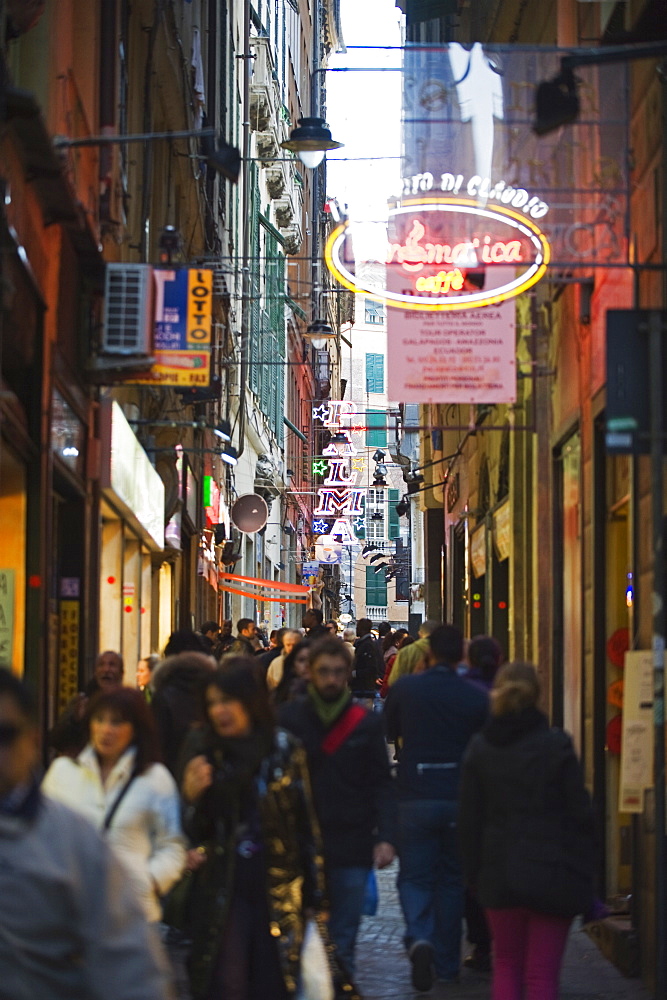 Shopping street in the old town, UNESCO World Heritage Site, Genoa (Genova), Liguria, Italy, Europe