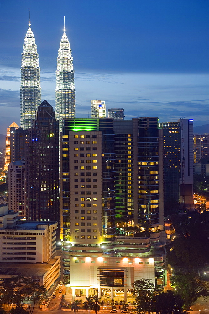 Petronas Towers, Kuala Lumpur, Malaysia, Southeast Asia, Asia