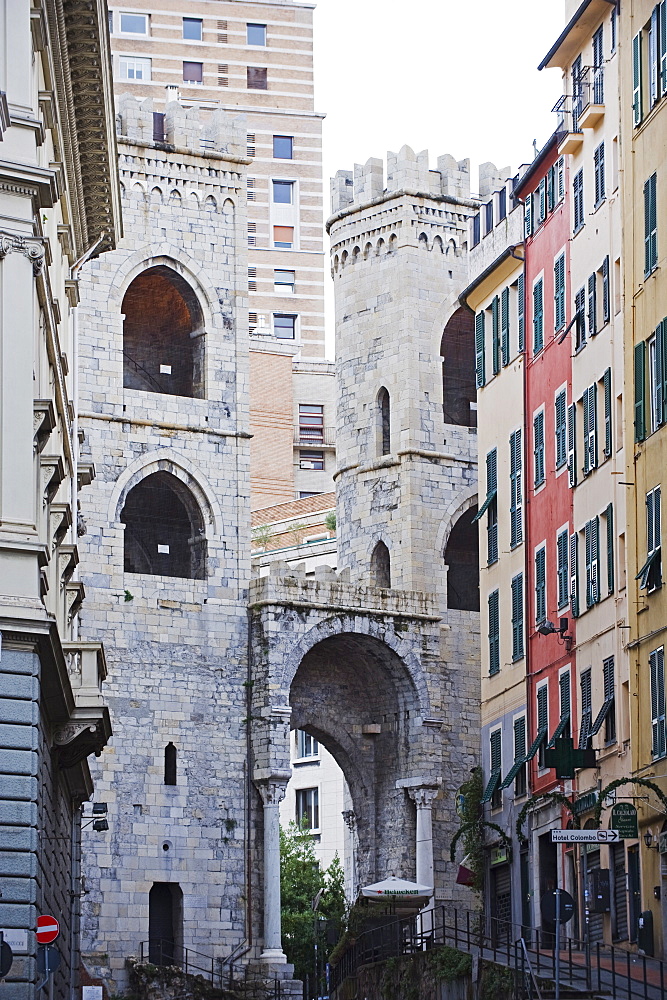 Porta dei Vacca dating from 1155, on Via del Campo, Genoa (Genova), Liguria, Italy, Europe