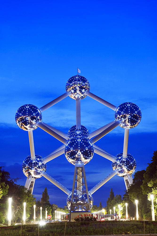 1958 World Fair, Atomium model of an iron molecule, illuminated at night, Brussels, Belgium, Europe