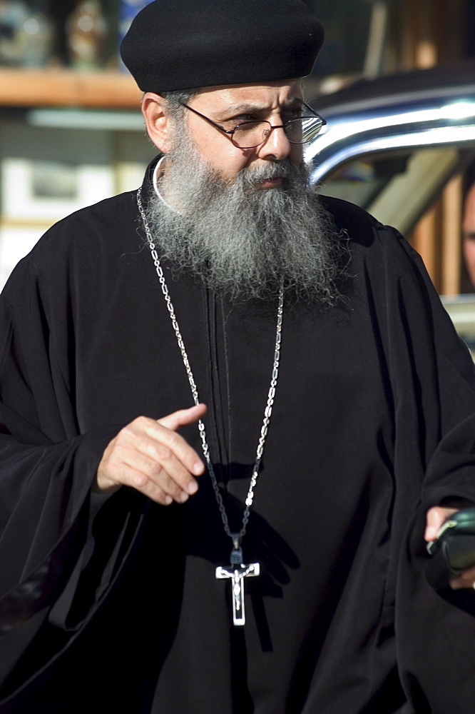 Orthodox Christian priest in traditional clothes, Old Walled City, Jerusalem, Israel, Middle East