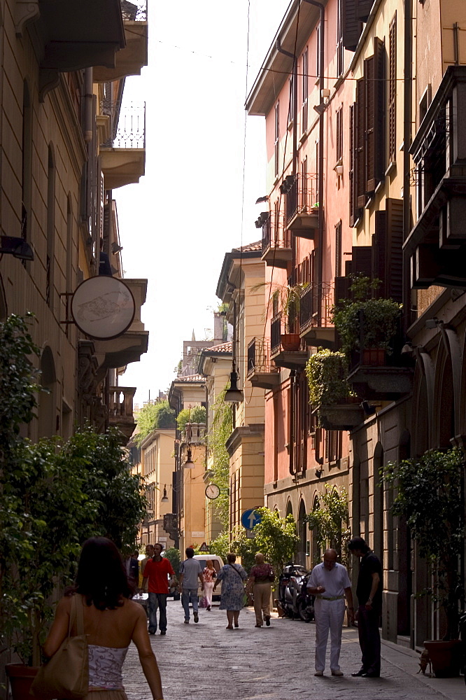 Shopping streets of Milan, Lombardy, Italy, Europe