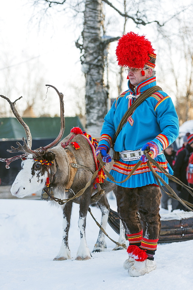 Ethnic Sami people at winter festival, Jokkmokk, Lapland, Arctic Circle, Sweden, Scandinavia, Europe