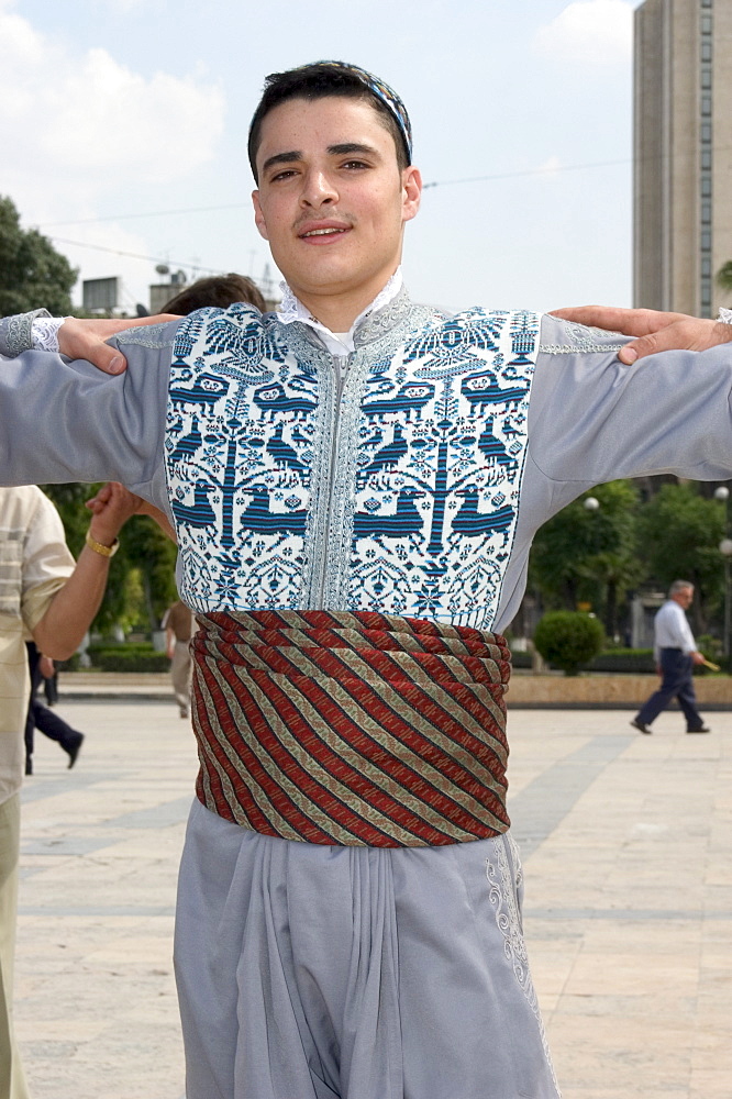 Traditionally dressed dancer, Aleppo (Haleb), Syria, Middle East