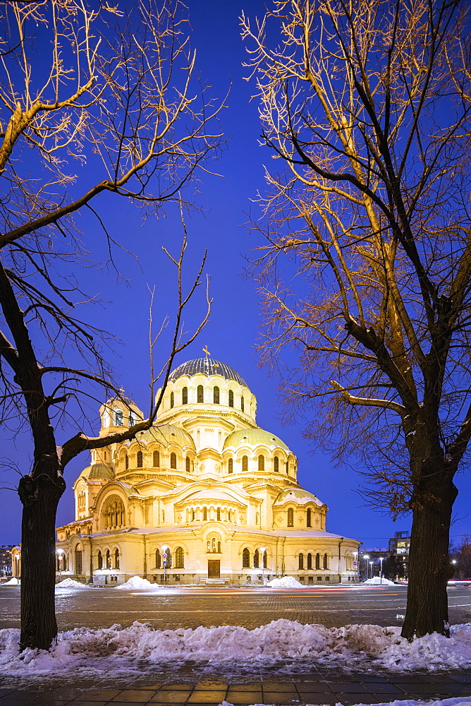 Cathedral Saint Alexandar Nevski in winter, Sofia, Bulgaria, Europe