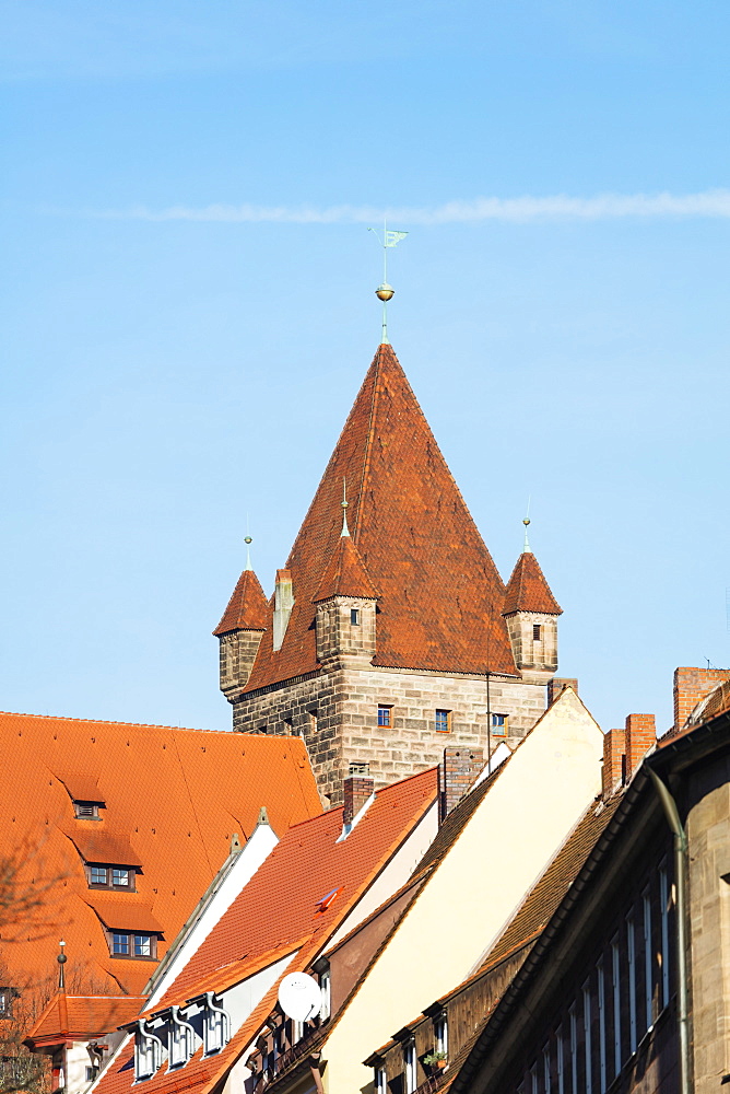 Castle tower, Nuremberg (Nurnberg), Franconia, Bavaria, Germany, Europe