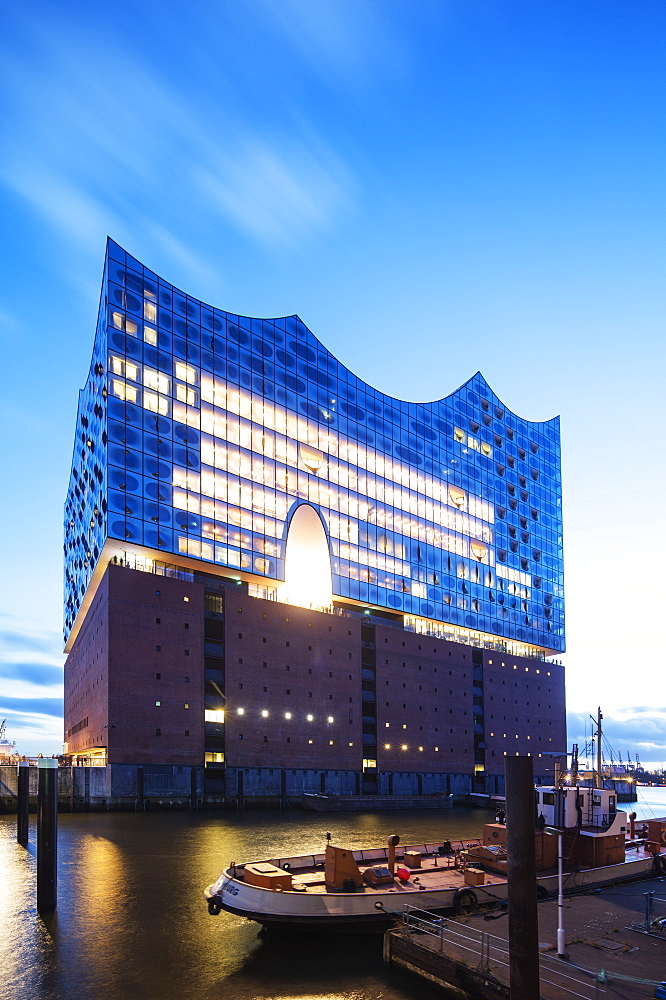 Elphi Concert Hall (Elbphilharmonie), designed by Herzog and de Meuron Architects, Hamburg, Germany, Europe