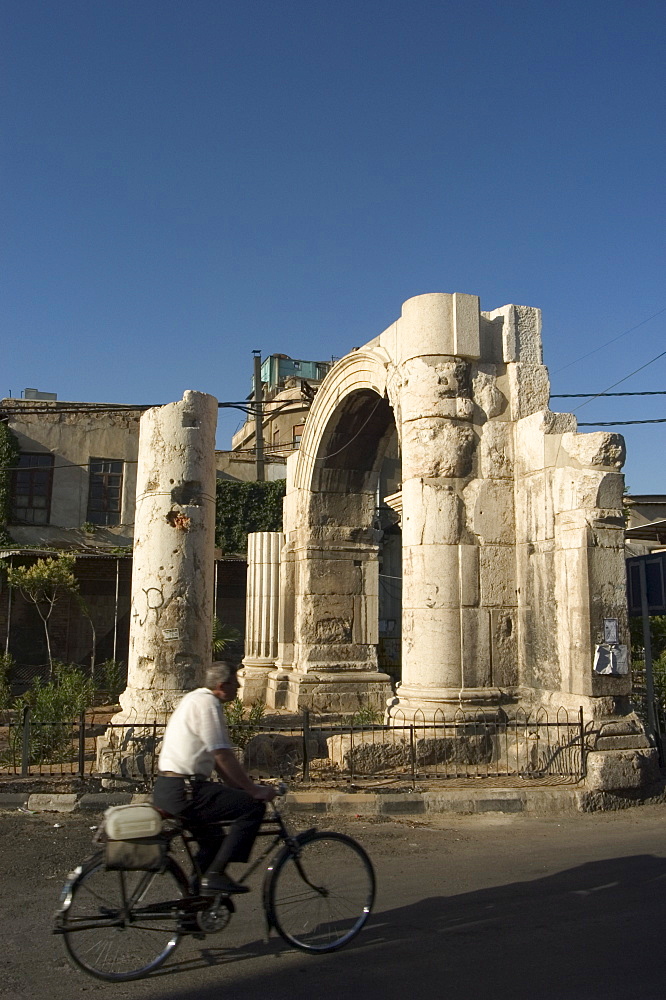 Roman Arch, Damascus, Syria, Middle East