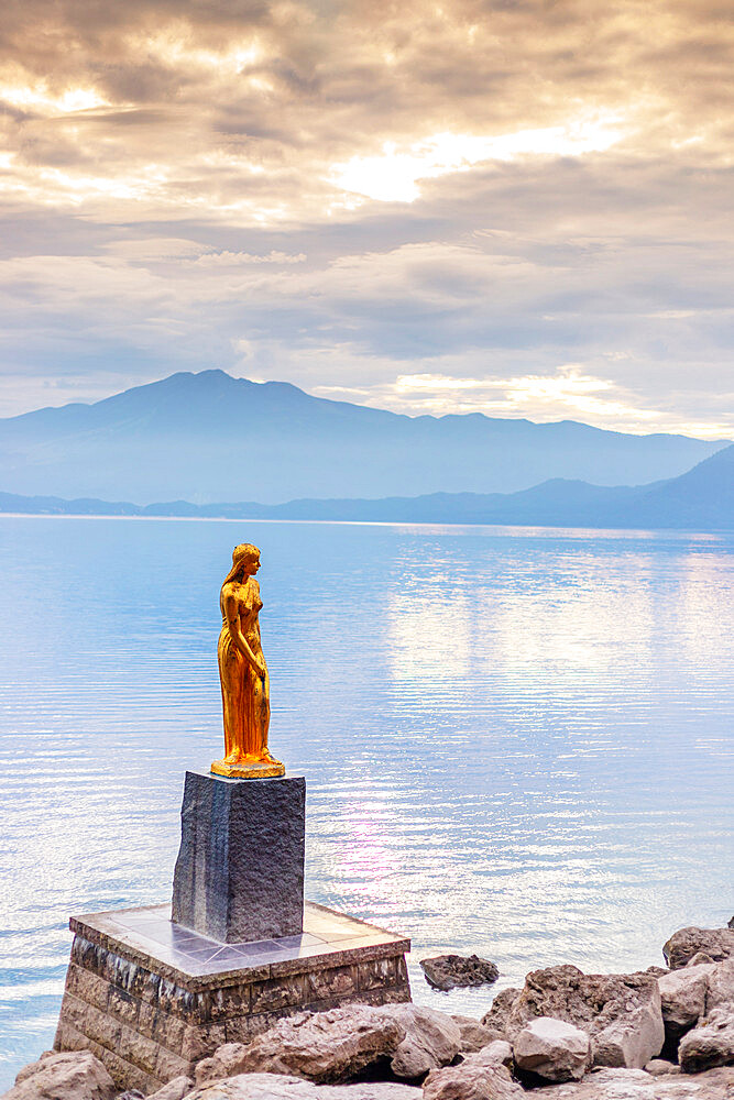 Lake Towaza, Akita prefecture, Tohoku, Honshu, Japan, Asia