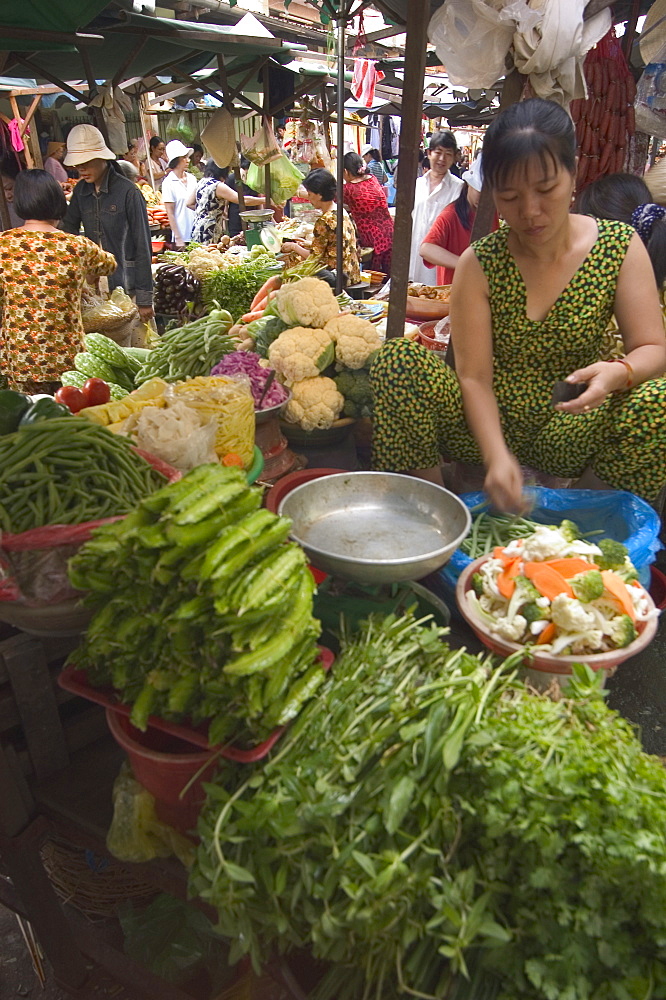 Binh Tay market, Ho Chi Minh City (Saigon), Vietnam, Southeast Asia, Asia