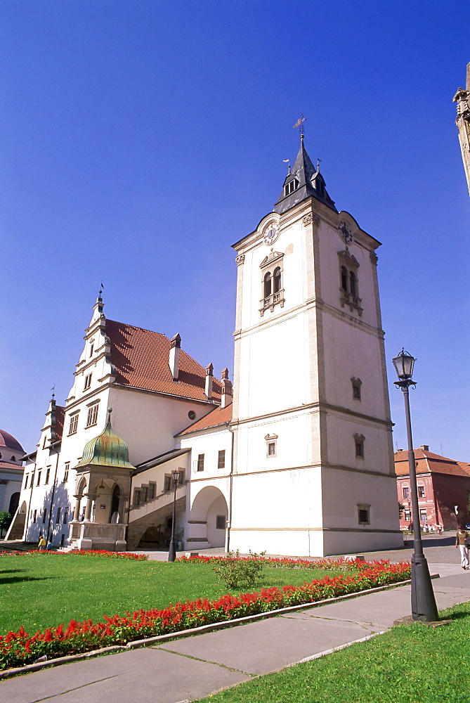 Renaissance/Gothic town hall dating from 1551, in town of Levoca, Presov Region, Spis, Slovakia, Europe