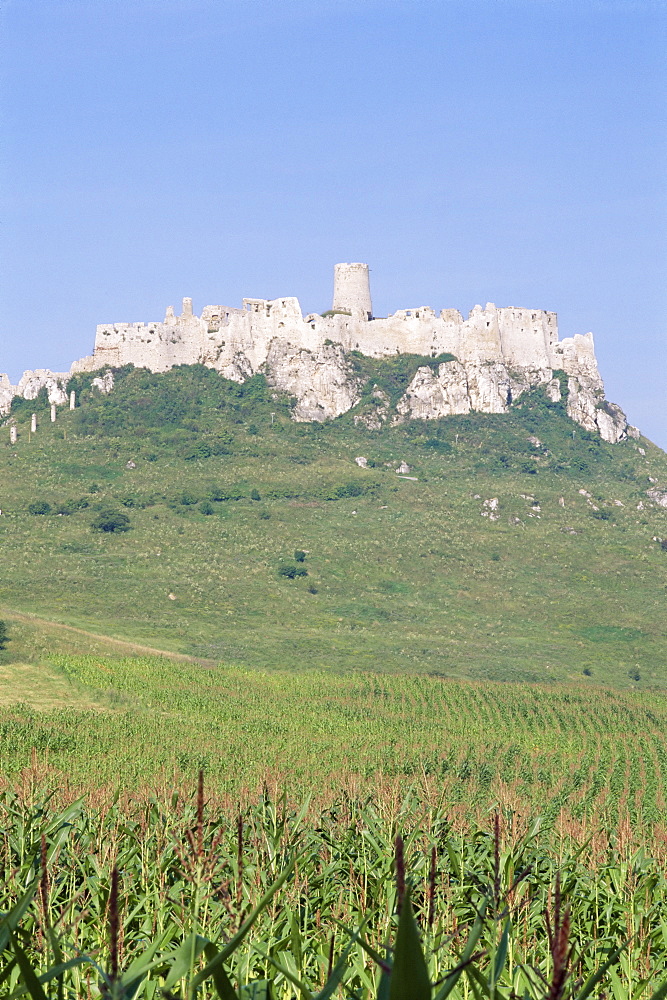 Spis castle (Spissky hrad), largest ruined castle in the country, UNESCO World Heritage Site, Spis, Presov region, Slovakia, Europe