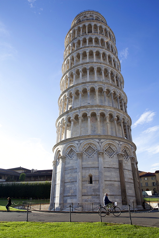 The Leaning Tower of Pisa, UNESCO World Heritage Site, Pisa, Tuscany, Italy, Europe 