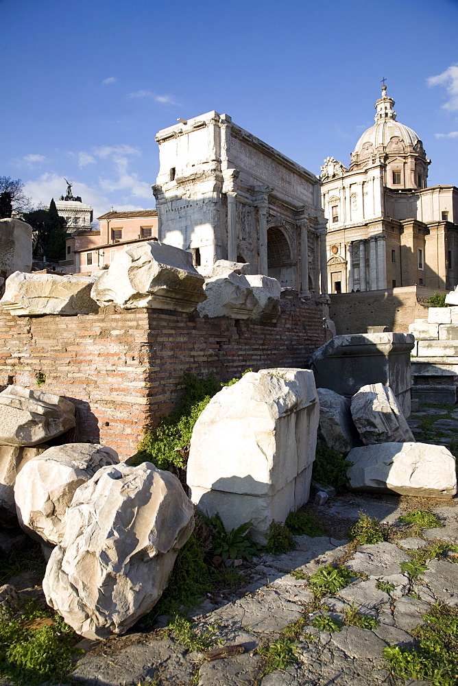 The Imperial Forums, Settimio Severo arch, and the church of San Francesco dei Falegnami, Rome, Lazio, Italy, Europe