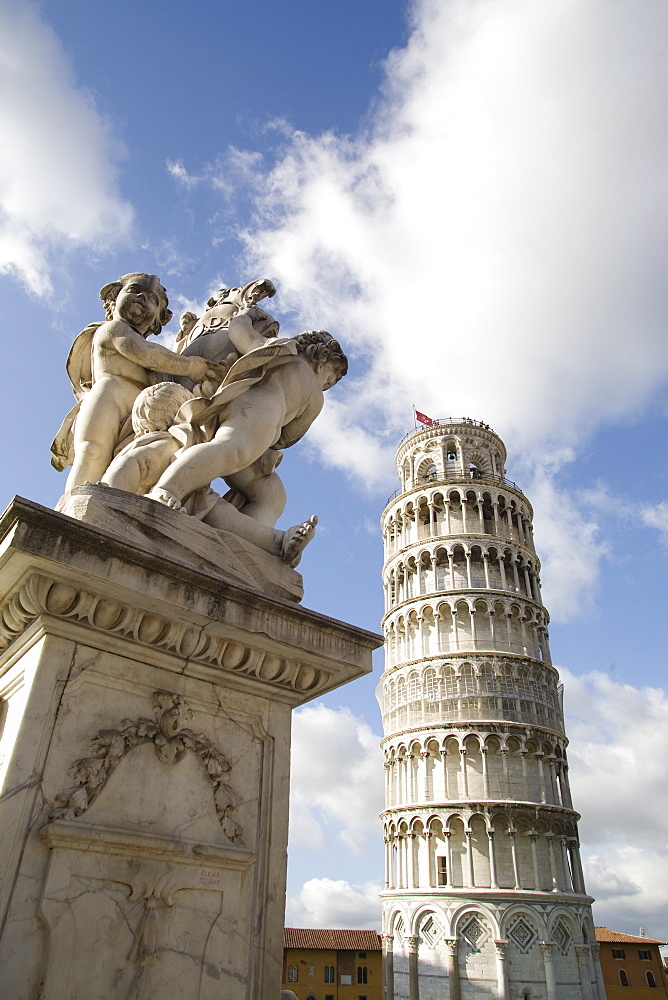 The Leaning Tower of Pisa, UNESCO World Heritage Site, Pisa, Tuscany, Italy, Europe