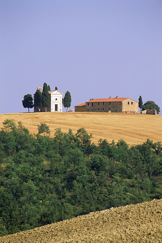 Vitaleta chapel near Pienza, Val d'Orcia, Siena province, Tuscany, Italy