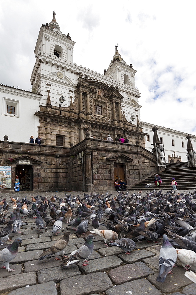 The Monastery of San Francisco, Ecuador's oldest church, founded in 1534, UNESCO World Heritage Site, Quito, Ecuador, South America