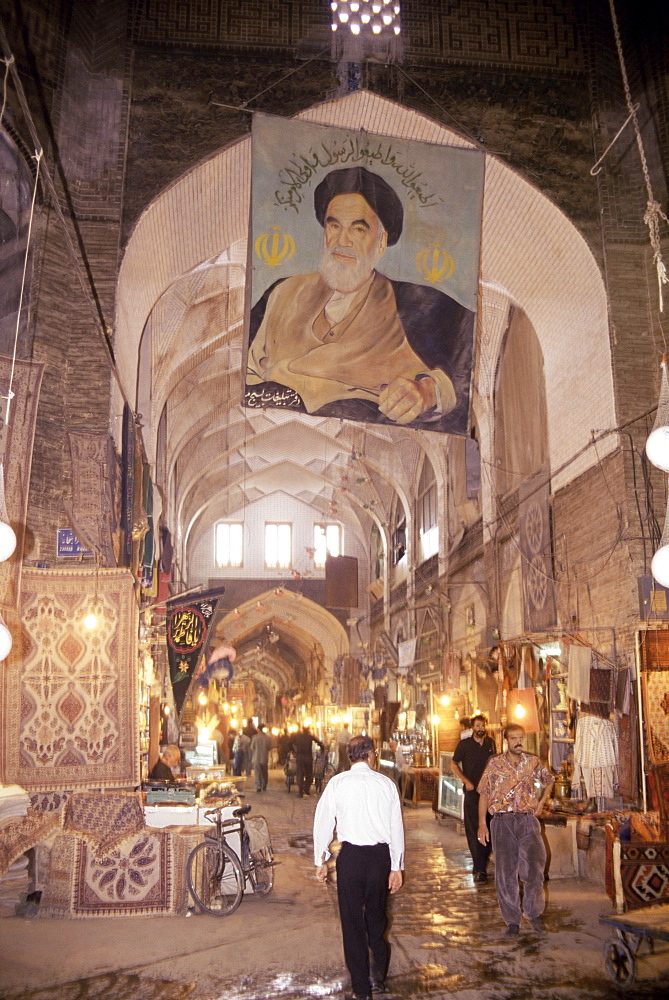 The covered bazaar, Isfahan, Iran, Middle East